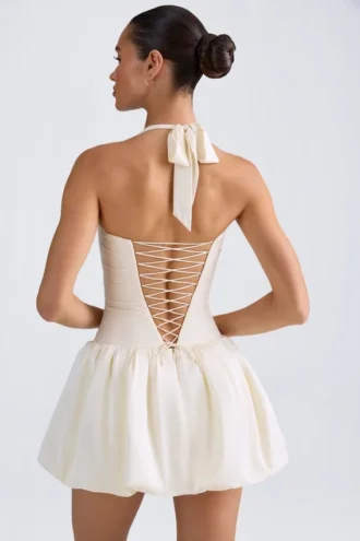 Micro-mini-robe corset à encolure dos nu et ourlet bouffant à lacets Ludmila, couleur ivoire