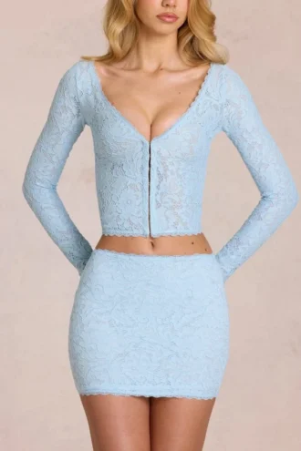 Mini-jupe en dentelle Elowise bleu poudré