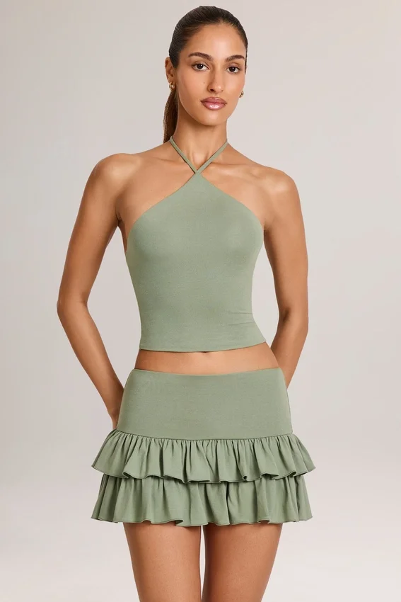 Mini-jupe-short à volants en modal Azaria, taille mi-haute, vert sauge Mini-jupe-short à volants en modal Azaria, taille mi-haute, vert sauge