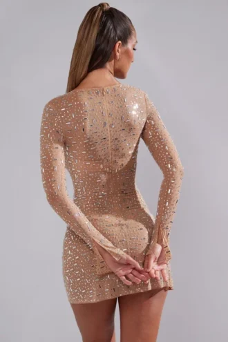 Mini-robe A-line à manches longues et ornements transparents Zeta, couleur amande