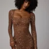 Mini-robe A-line à manches longues transparente et ornée Zeta, couleur Mocha Mini-robe A-line à manches longues transparente et ornée Zeta, couleur Mocha