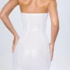Mini-robe bandeau ornée Cassidy en blanc Mini-robe bandeau ornée Cassidy en blanc