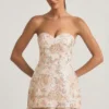 Mini-robe bustier corsetée à ornements Eliselle, couleur ivoire Mini-robe bustier corsetée à ornements Eliselle, couleur ivoire