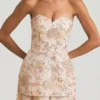 Mini-robe bustier corsetée à ornements Eliselle, couleur ivoire Mini-robe bustier corsetée à ornements Eliselle, couleur ivoire