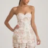 Mini-robe bustier corsetée à ornements Eliselle, couleur ivoire Mini-robe bustier corsetée à ornements Eliselle, couleur ivoire