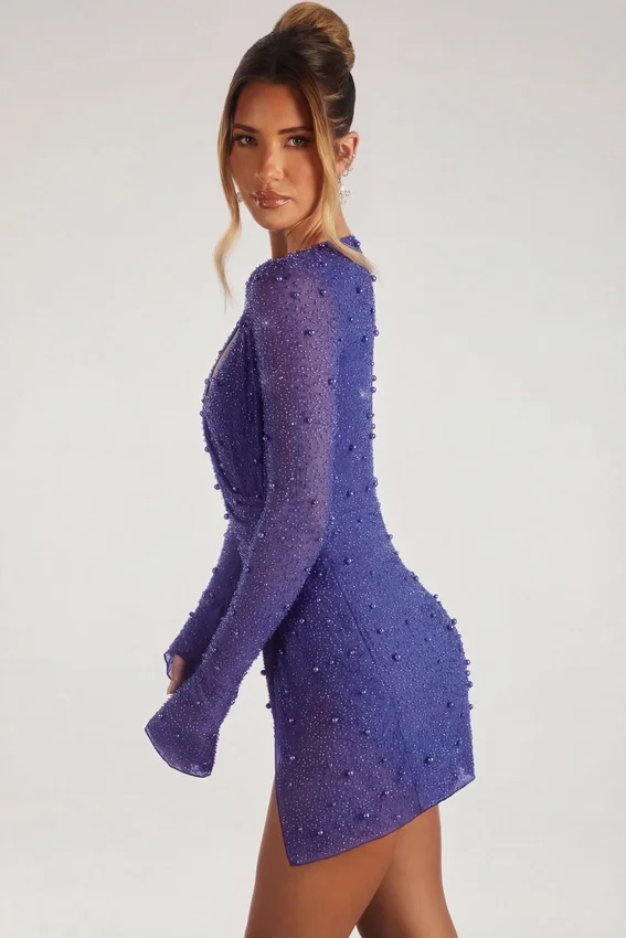 Mini-robe Chelsea à volants et coupe trapèze, bleu foncé Mini-robe Chelsea à volants et coupe trapèze, bleu foncé