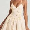 Mini-robe corset à dos nu Augusta avec appliqués floraux, couleur ivoire Mini-robe corset à dos nu Augusta avec appliqués floraux, couleur ivoire