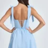 Mini-robe corset drapée Bellamy en bleu poudré Mini-robe corset drapée Bellamy en bleu poudré