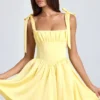 Mini-robe corset drapée Bellamy en Lemon Sherbet Mini-robe corset drapée Bellamy en Lemon Sherbet