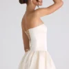 Mini-robe corset à lacets et ourlet bouffant Fabiola, couleur ivoire Mini-robe corset à lacets et ourlet bouffant Fabiola, couleur ivoire