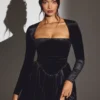Mini-robe corset à manches longues en velours Tera, couleur noir jais Mini-robe corset à manches longues en velours Tera, couleur noir jais
