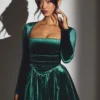 Mini-robe corset à manches longues en velours Tera, vert émeraude Mini-robe corset à manches longues en velours Tera, vert émeraude