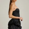 Mini-robe corset à ourlet bouffant en satin Laela, couleur noire Mini-robe corset à ourlet bouffant en satin Laela, couleur noire