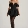 Mini-robe corset à volants et ourlet bouffant, épaules dénudées, Jessamy, en noir Mini-robe corset à volants et ourlet bouffant, épaules dénudées, Jessamy, en noir