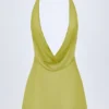 Mini-robe dos nu à col bénitier Iona, vert olive Mini-robe dos nu à col bénitier Iona, vert olive