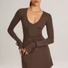 Mini-robe à manches longues Iskra en modal, couleur chocolat Mini-robe à manches longues Iskra en modal, couleur chocolat