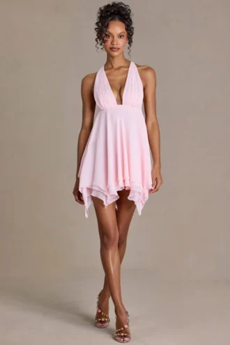 Mini-robe Mariette en mousseline haut de gamme, décolleté plongeant et dos nu, couleur rose pâle