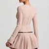 Mini-robe plissée à manches longues Fiorella, couleur champignon Mini-robe plissée à manches longues Fiorella, couleur champignon