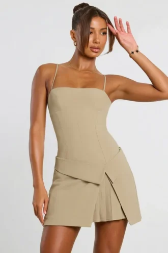 Mini-robe plissée à nouer en sergé tissé Bruna, couleur taupe