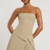 Mini-robe plissée à nouer en sergé tissé Bruna, couleur taupe Mini-robe plissée à nouer en sergé tissé Bruna, couleur taupe