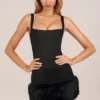 Mini-robe Rixelle en satin à encolure carrée, corset et fausse fourrure, couleur noire