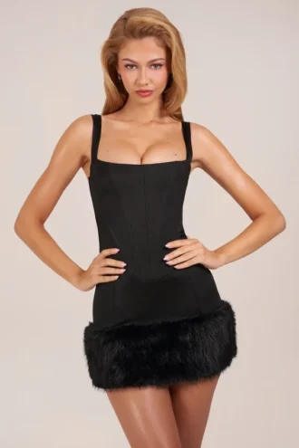 Mini-robe Rixelle en satin à encolure carrée, corset et fausse fourrure, couleur noire