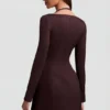 Mini-robe structurée A-line à fines rayures Ksenia, couleur chocolat Mini-robe structurée A-line à fines rayures Ksenia, couleur chocolat