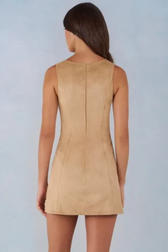 Mini-robe trapèze en simili-suède Amielle, couleur beige