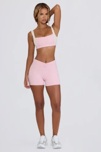 Mini-short froncé en marl rose pâle