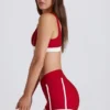 Mini-short Soft Active à contrastes en rouge foncé Mini-short Soft Active à contrastes en rouge foncé