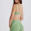 Mini-short Soft Active à effet torsadé sur le devant, vert Mini-short Soft Active à effet torsadé sur le devant, vert