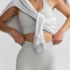 Mini-short taille haute Define Luxe en gris Mini-short taille haute Define Luxe en gris