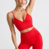 Mini-short taille haute Define Luxe en rouge Mini-short taille haute Define Luxe en rouge