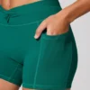 Mini-short à taille torsadée avec poches, couleur bleu sarcelle