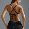 Oh Polly Maillot de bain : Haut de bikini micro orné HOTFIX Edition en noir Oh Polly Maillot de bain : Haut de bikini micro orné HOTFIX Edition en noir