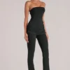 Pantalon ajusté taille moyenne Lumi en noir Pantalon ajusté taille moyenne Lumi en noir