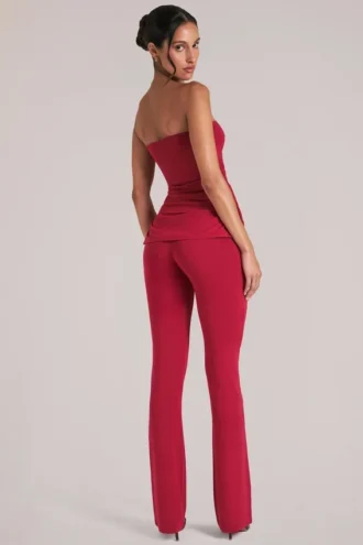 Pantalon ajusté taille moyenne Lumi  en rouge cerise