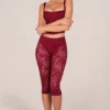 Pantalon capri à dentelle Annalisa  en rouge cerise