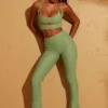 Pantalon court Zuni à lacets dans le dos, vert Pantalon court Zuni à lacets dans le dos, vert