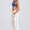 Pantalon de jogging blanc à taille mi-haute et coupe droite Pantalon de jogging blanc à taille mi-haute et coupe droite