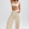 Pantalon de jogging en tissu éponge à jambes larges, couleur crème Pantalon de jogging en tissu éponge à jambes larges, couleur crème