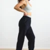 Pantalon de jogging taille moyenne en molleton de coton noir