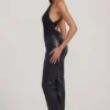 Pantalon droit Nemyra en simili cuir croco, noir Pantalon droit Nemyra en simili cuir croco, noir