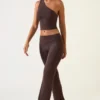 Pantalon droit taille mi-haute Hollis, couleur marron chocolat