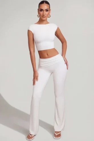 Pantalon droit à taille mi-haute Hollis en blanc
