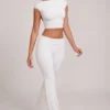 Pantalon droit à taille mi-haute Hollis en blanc