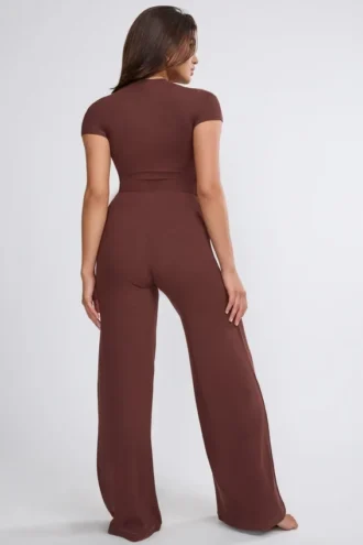 Pantalon large taille moyenne Nour Tall, couleur chocolat