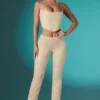 Pantalon taille basse Fallon Petite en dentelle ornée, couleur ivoire Pantalon taille basse Fallon Petite en dentelle ornée, couleur ivoire
