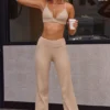 Pantalon taille haute à revers en maille côtelée douce, couleur sable Pantalon taille haute à revers en maille côtelée douce, couleur sable