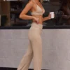 Pantalon taille haute à revers en maille côtelée douce, couleur sable Pantalon taille haute à revers en maille côtelée douce, couleur sable